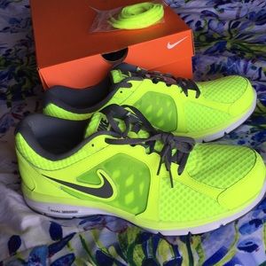 nike dual fusion run breathe